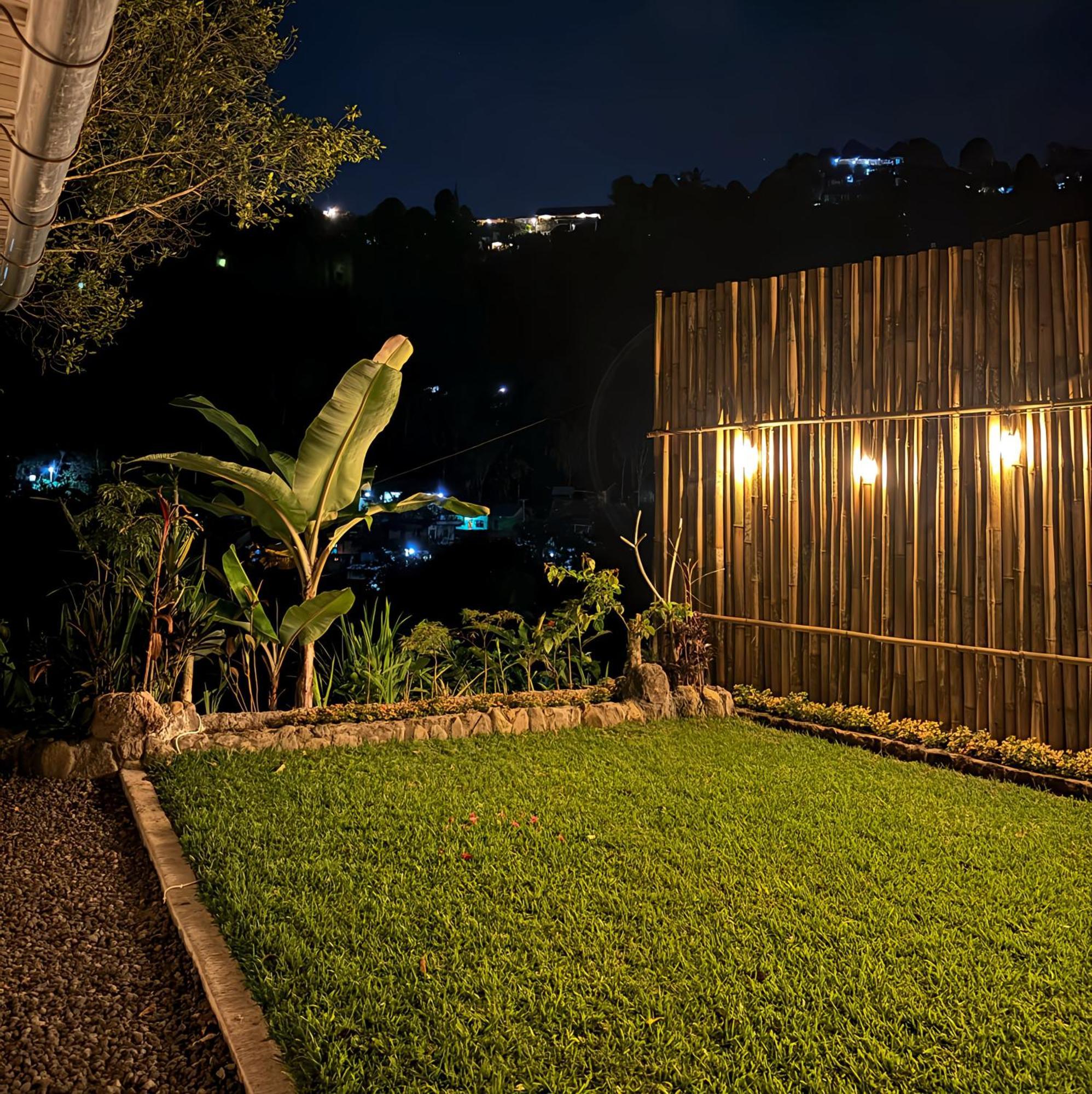 Little Munduk, Full Private Villa Exterior photo